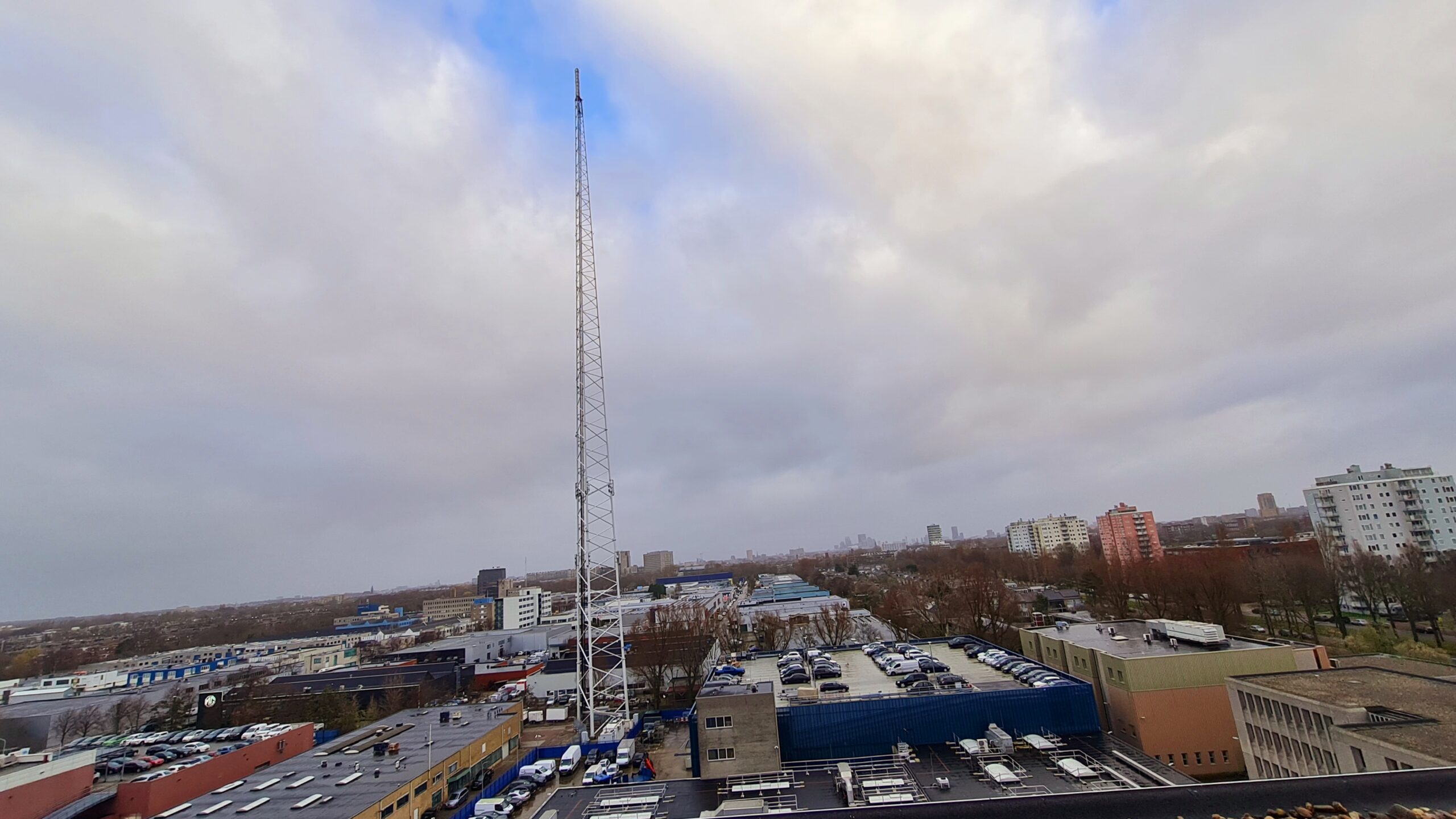 Die gekke antenne helemaal in beeld, dag 1802