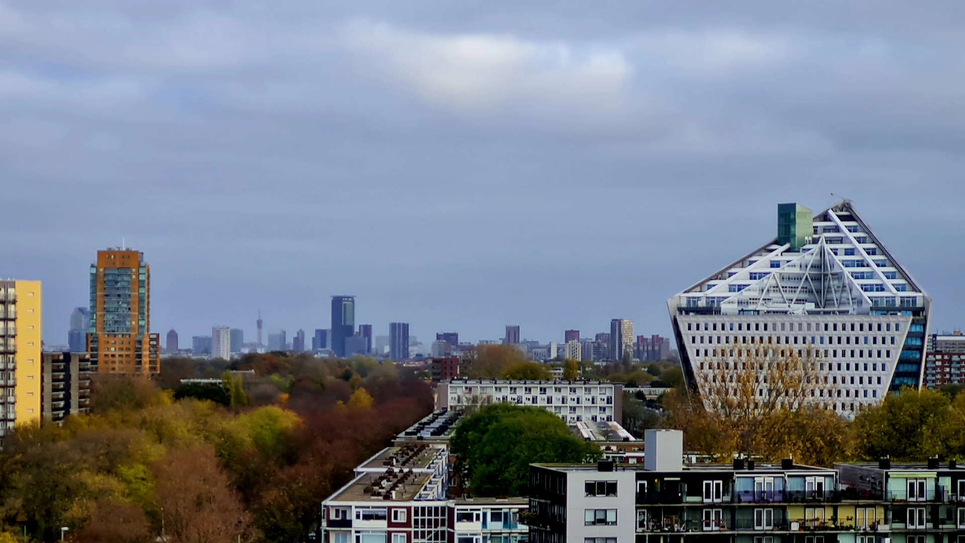 Links en rechts op dit plaatje hebben we gewoond, dag 1780.